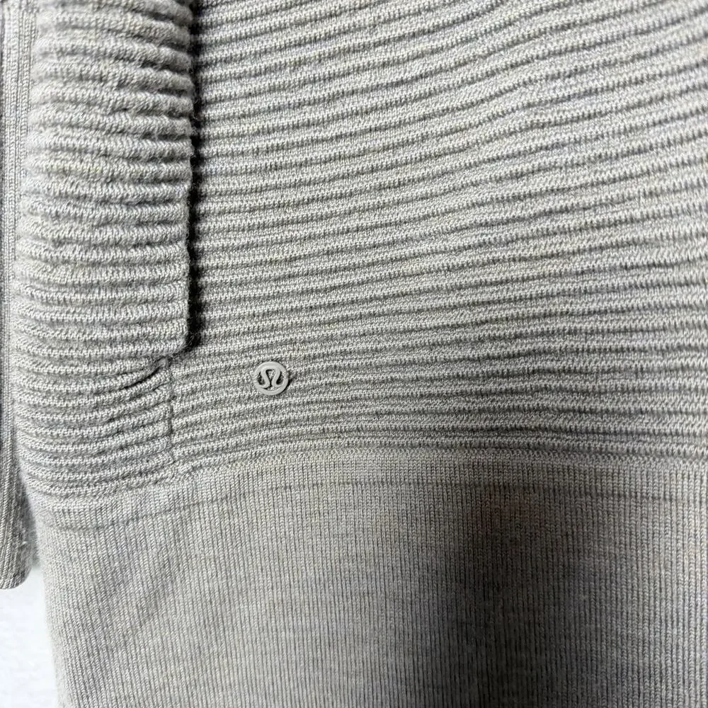 Lululemon Sit In Lotus Wrap II Sweater Cardigan Green Merino Wool Womens Size 10